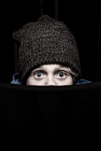 恋愛詐欺の詐欺師を捕まえる方法とは？