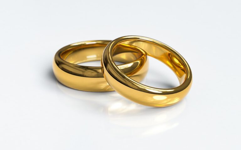 結婚詐欺を見抜くためのチェックリストは？